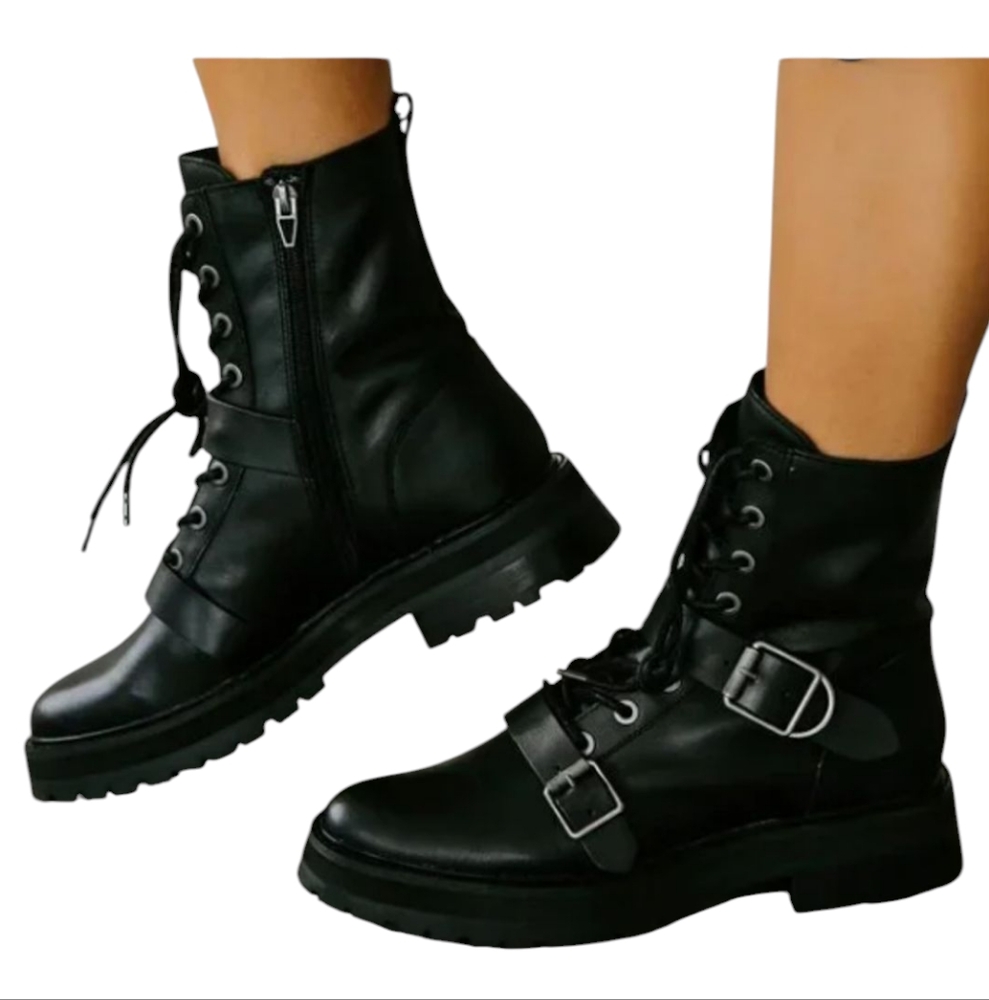 Dolce Vita Ronson Black Moto Boots... Size 8.5